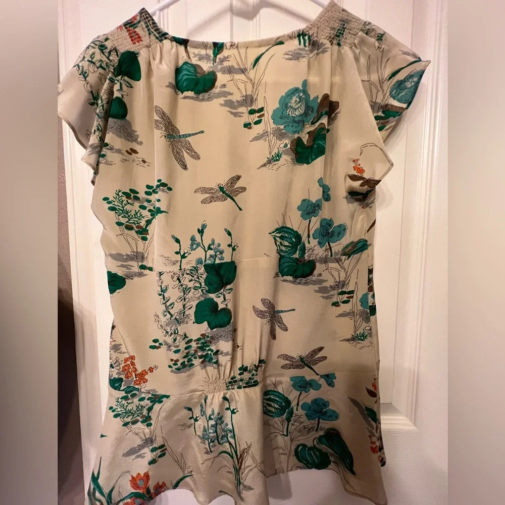 Anthropologie Floral Silk Blouse | Size 6 | V-Neck Flutter Sleeve Cream Top - Picture 2 of 10